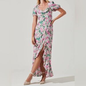 ASTR Dayanara Dress In Green Pink Floral